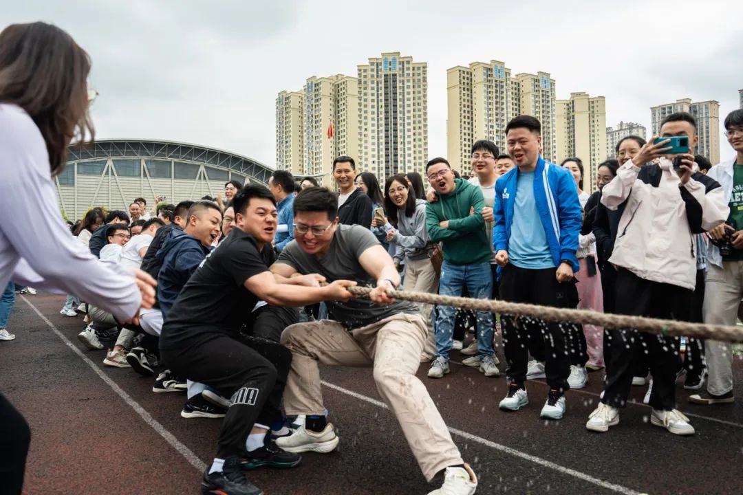 青春逢盛会 击鼓又催征丨贵州工程职业学院第九届田径运动会开幕(图20)