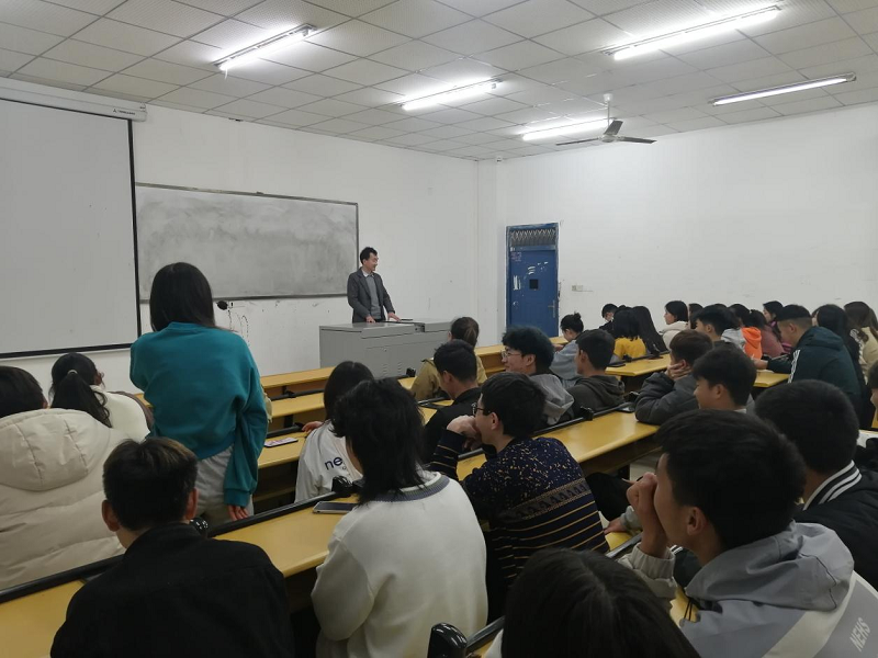 药学院组织召开学生代表座谈会(图3)